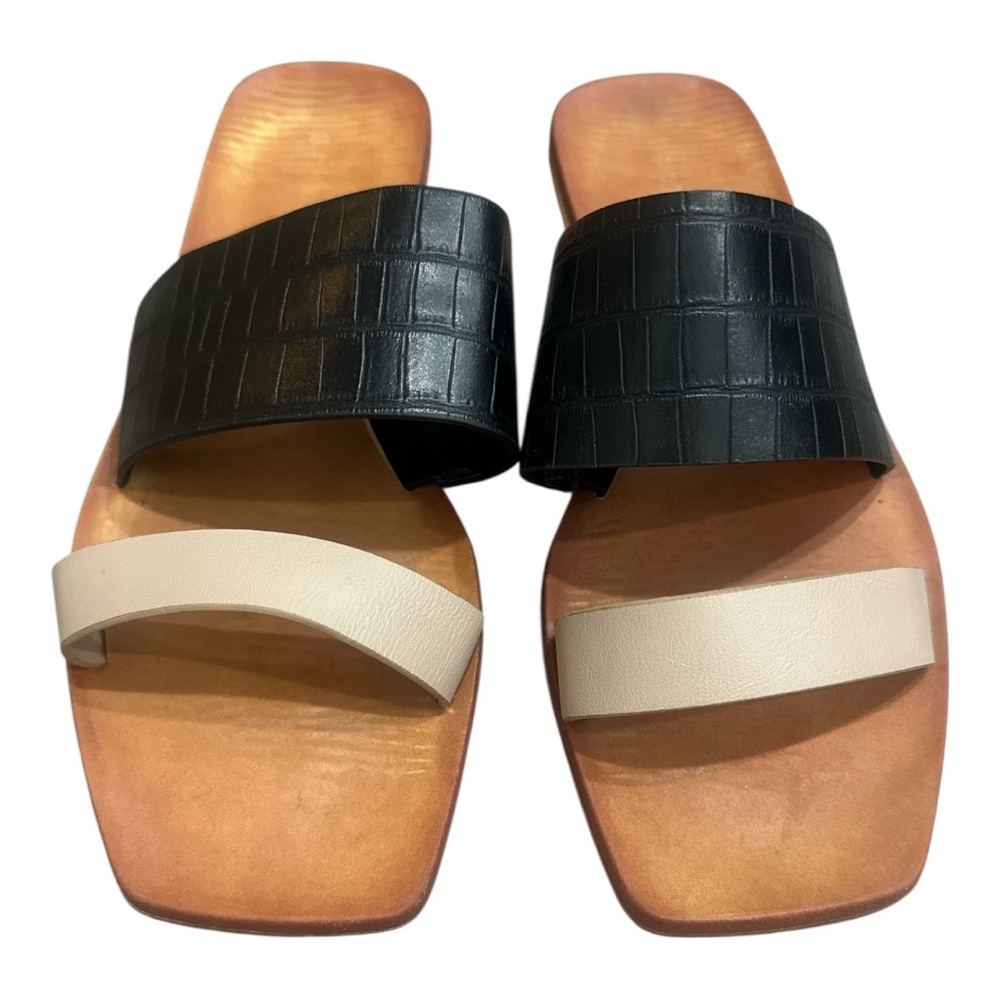 BAMBOO Black and Cream Slide Sandals